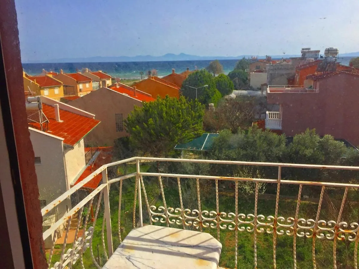 Urkmez Deniz Apart Otel Seferihisar 0*,  Turkey