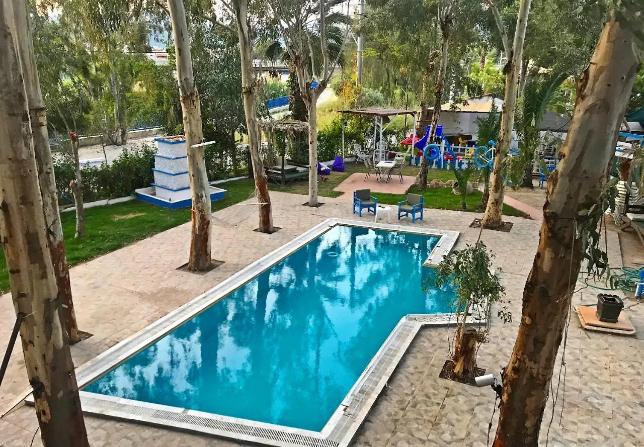 Urkmez Deniz Apart Otel Seferihisar