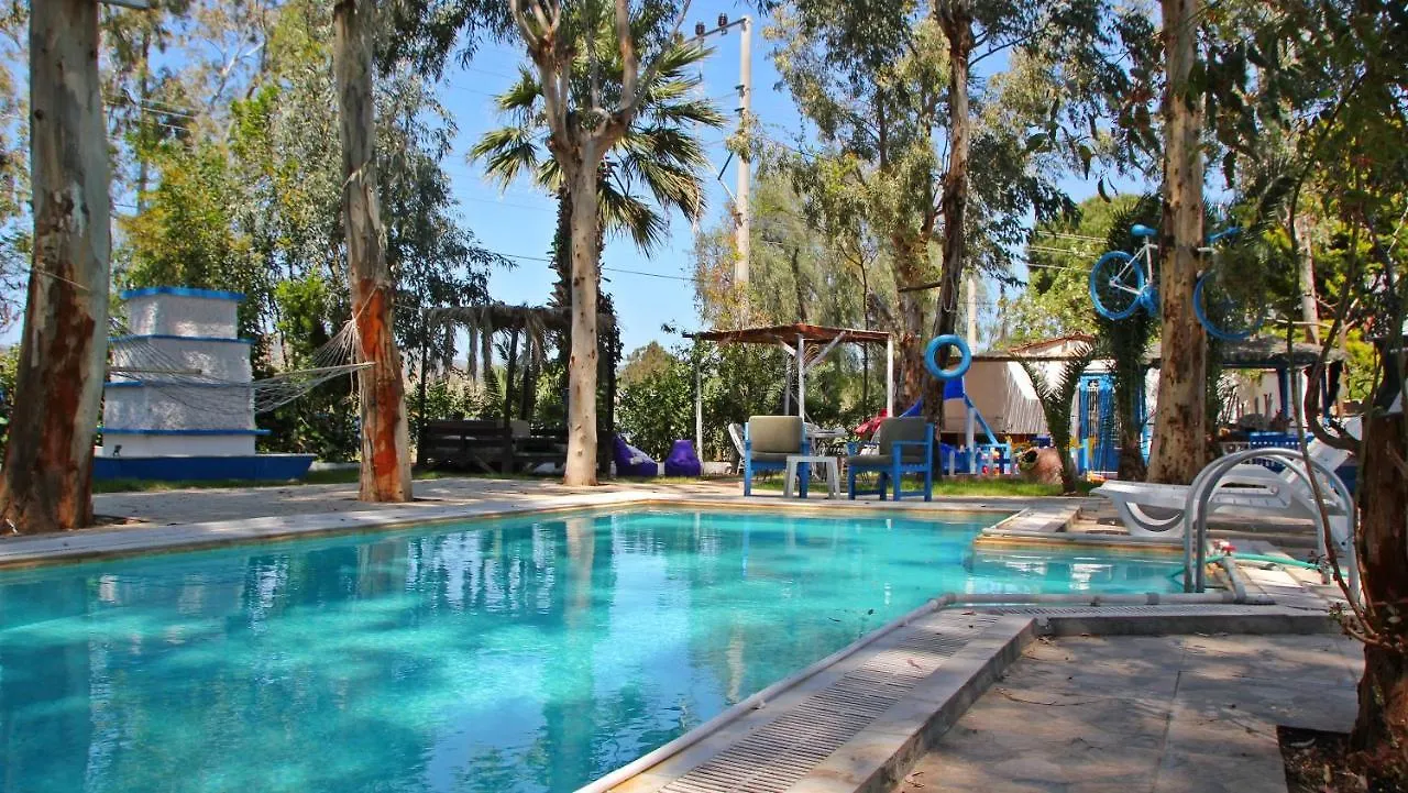Urkmez Deniz Apart Otel Seferihisar
