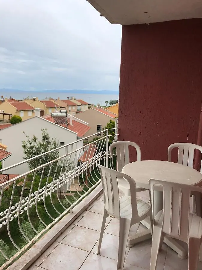 Urkmez Deniz Apart Otel Seferihisar